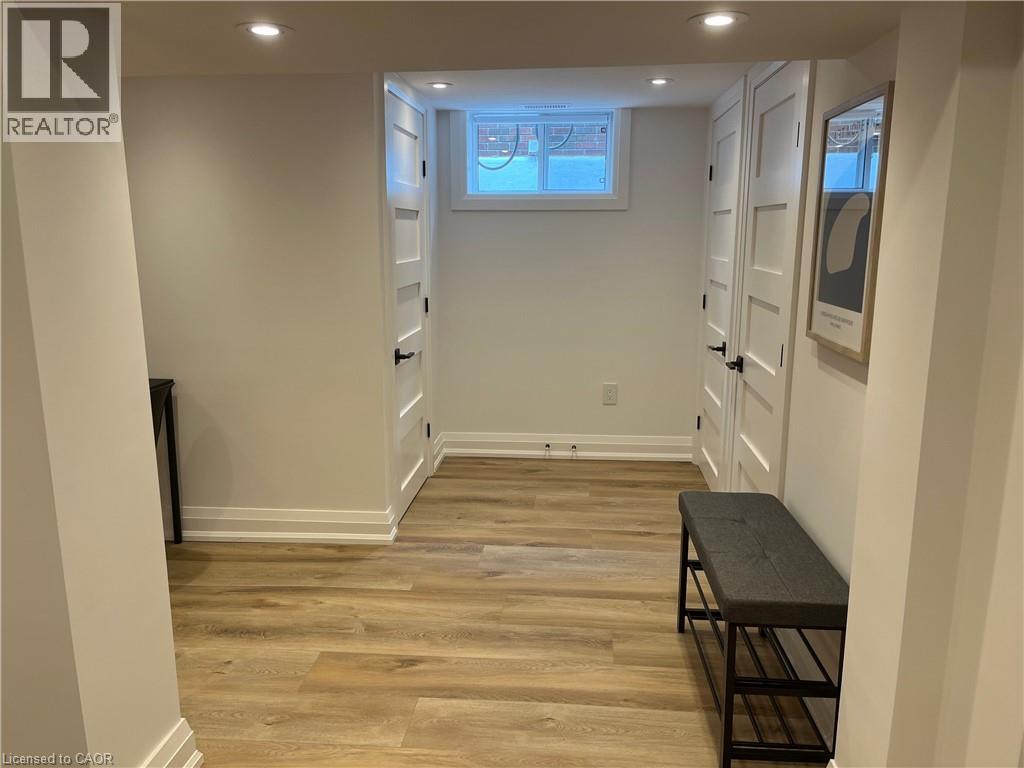 179 Paradise Road N Unit# Basement, Hamilton, Ontario  L8S 3T2 - Photo 3 - 40786914