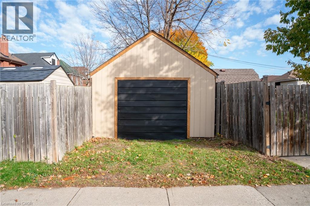 49 Province Street S, Hamilton, Ontario  L8K 2K7 - Photo 34 - 40786890