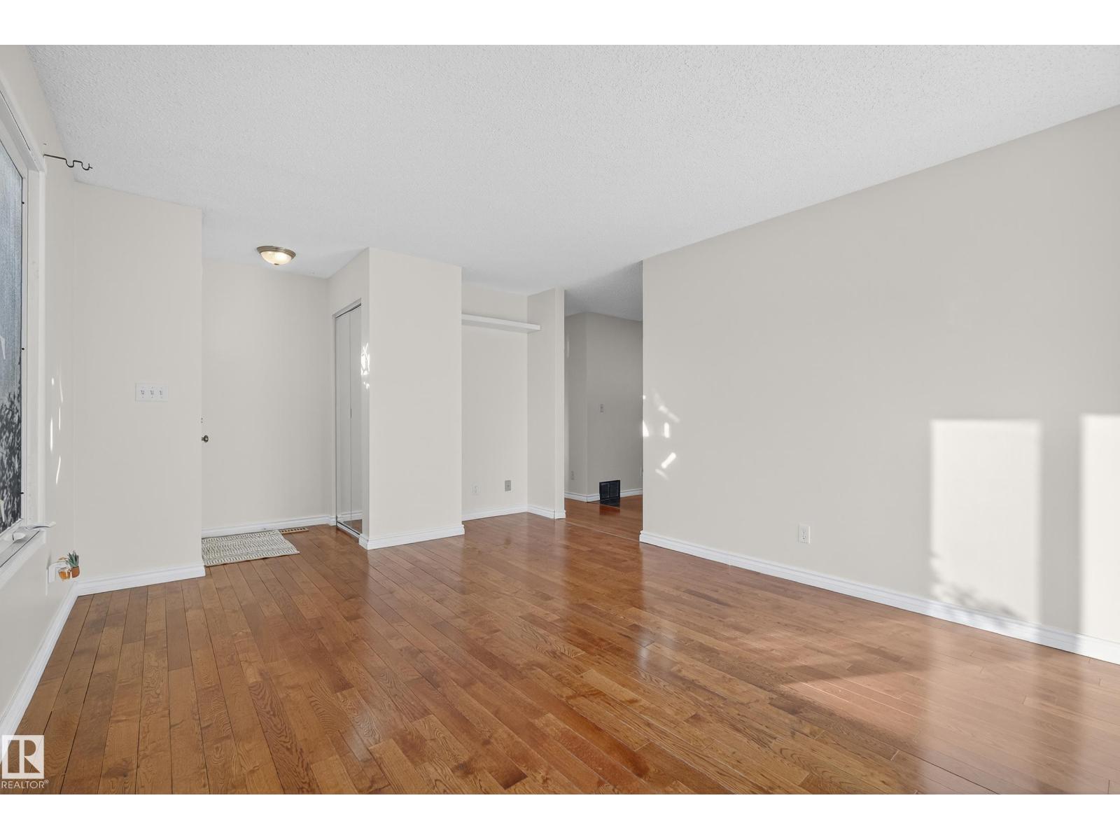 14524 21 St Nw, Edmonton, Alberta  T5Y 1T8 - Photo 15 - E4465053