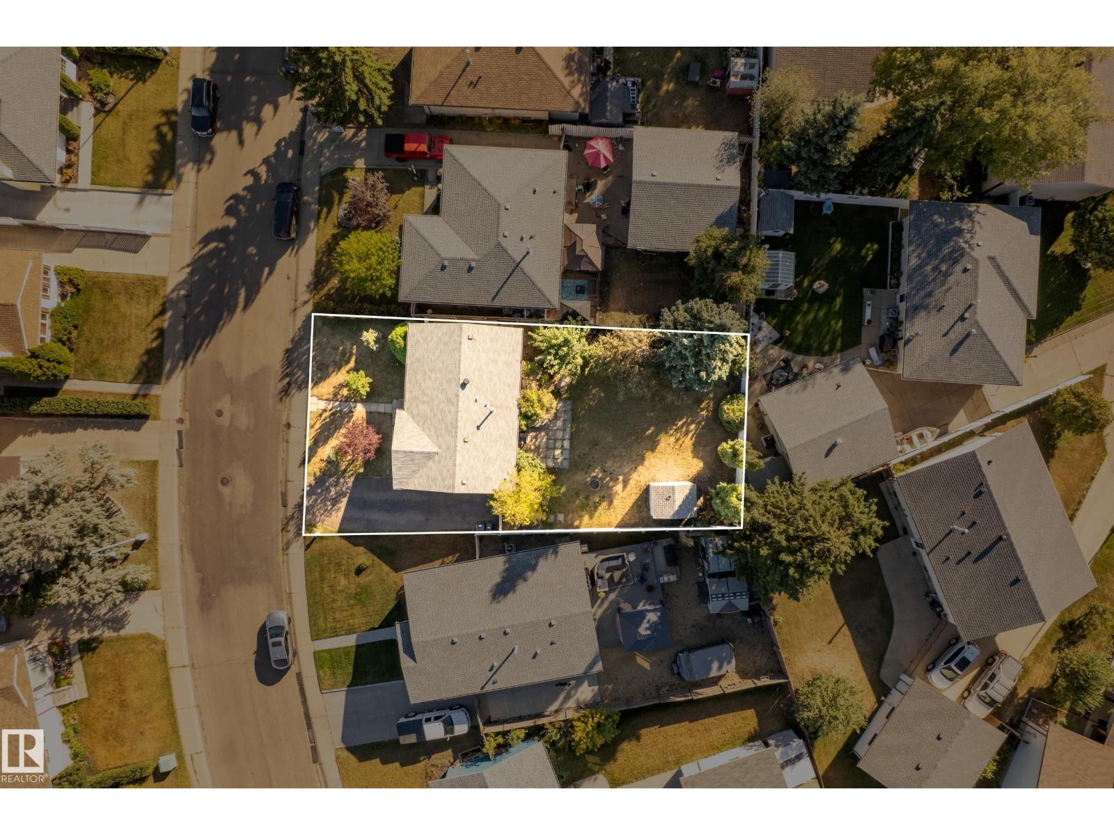 14524 21 St Nw, Edmonton, Alberta  T5Y 1T8 - Photo 6 - E4465053