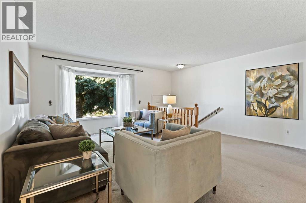 139 Stratton Crescent Sw, Calgary, Alberta  T3H 1T7 - Photo 7 - A2264866