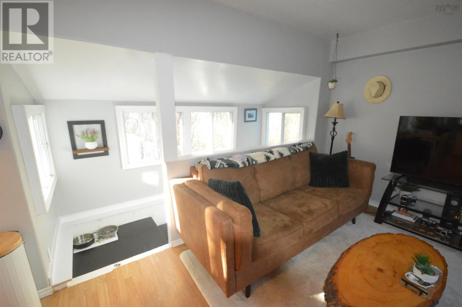 11 Earl Gordon Drive, Beaver Bank, Nova Scotia  B4G 1C5 - Photo 13 - 202527597