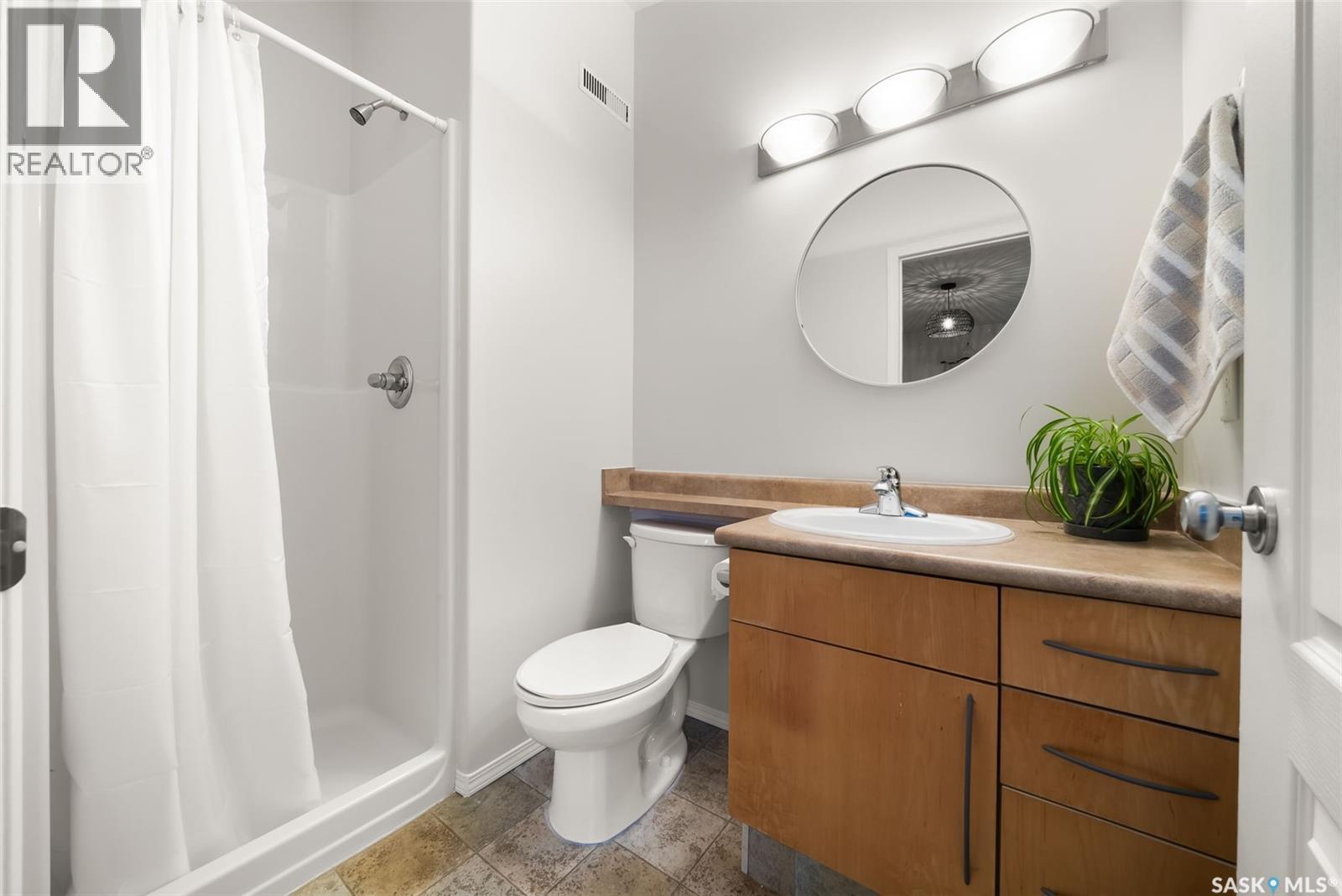 3910 Deutsch Drive E, Regina, Saskatchewan  S4N 7P5 - Photo 16 - SK023770