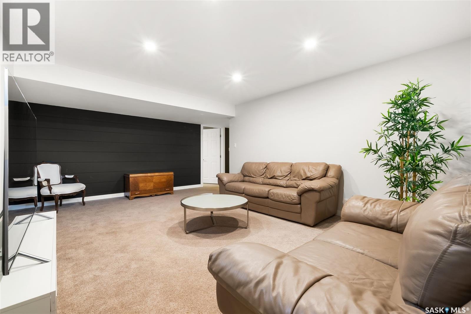 3910 Deutsch Drive E, Regina, Saskatchewan  S4N 7P5 - Photo 21 - SK023770