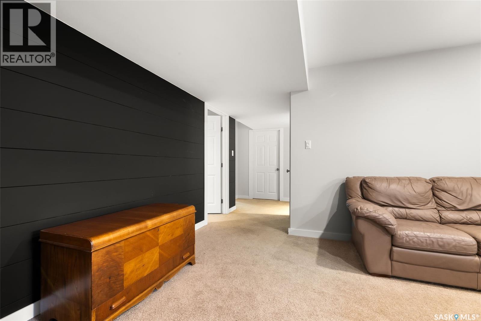 3910 Deutsch Drive E, Regina, Saskatchewan  S4N 7P5 - Photo 22 - SK023770