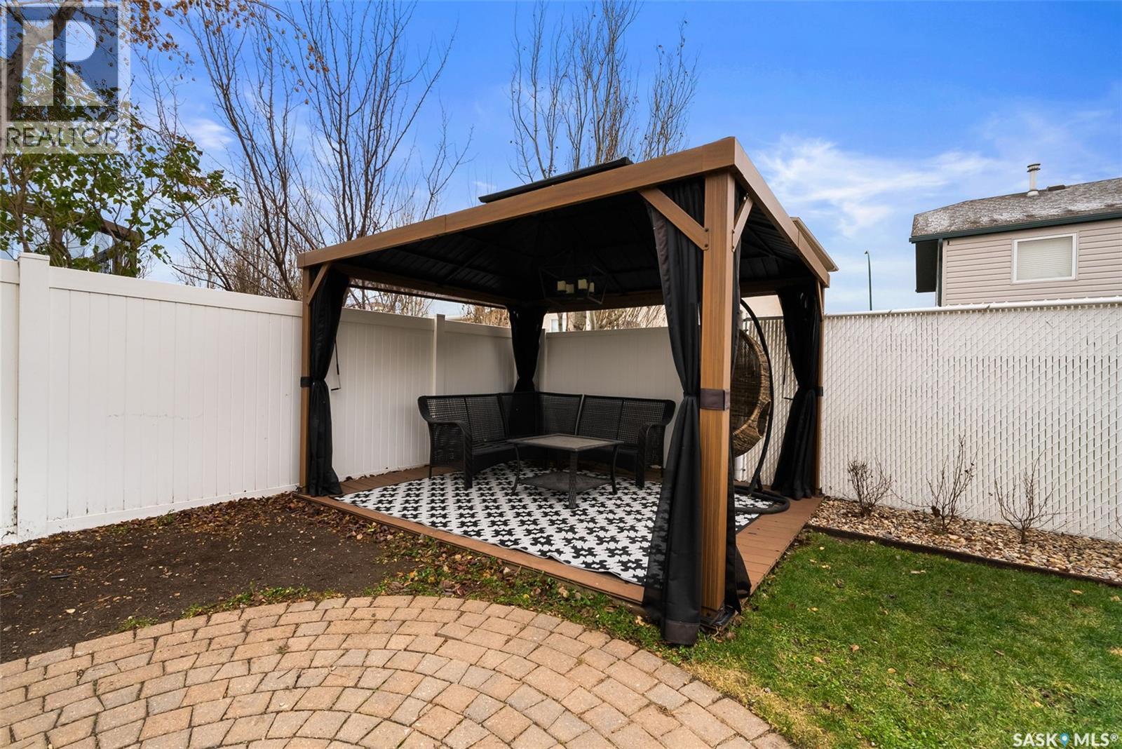 3910 Deutsch Drive E, Regina, Saskatchewan  S4N 7P5 - Photo 38 - SK023770