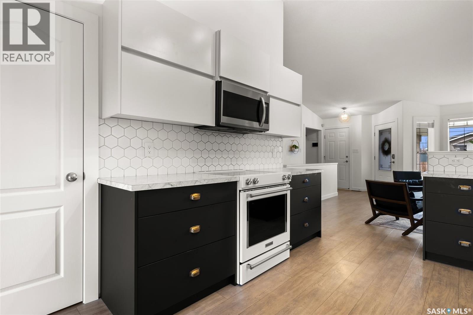 3910 Deutsch Drive E, Regina, Saskatchewan  S4N 7P5 - Photo 7 - SK023770