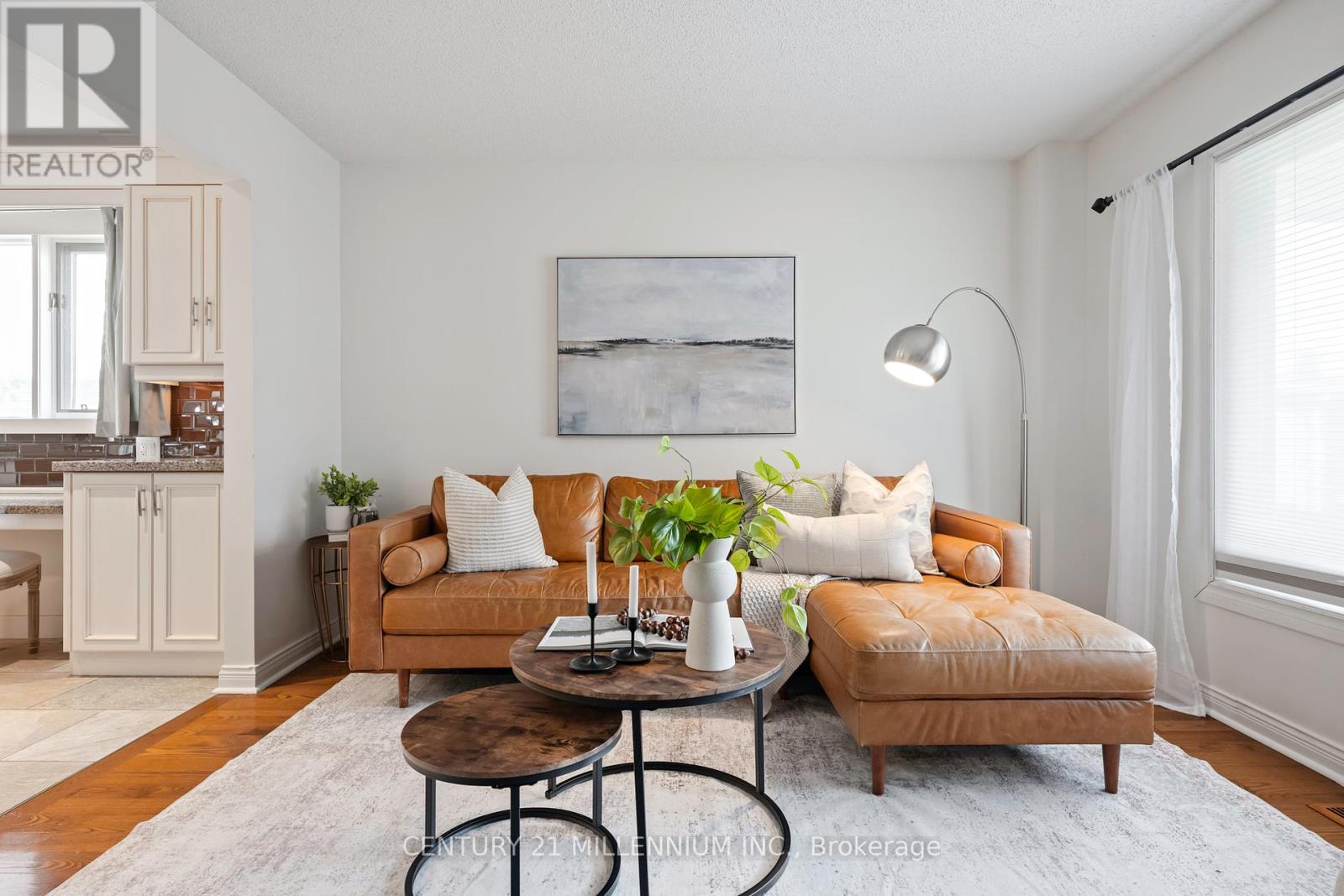 174 Lisa Marie Drive, Orangeville, Ontario  L9W 4P7 - Photo 6 - W12504076