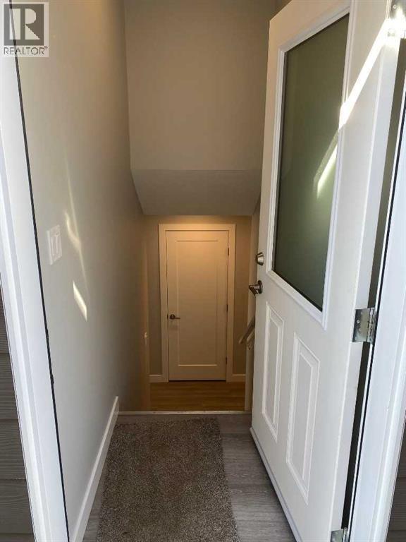 A & B, 25 & 29 Sage Bush Avenue, Taber, Alberta  T1G 0E8 - Photo 9 - A2264292