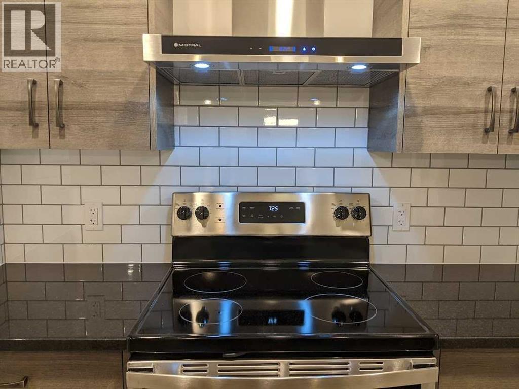 A & B, 25 & 29 Sage Bush Avenue, Taber, Alberta  T1G 0E8 - Photo 16 - A2264292