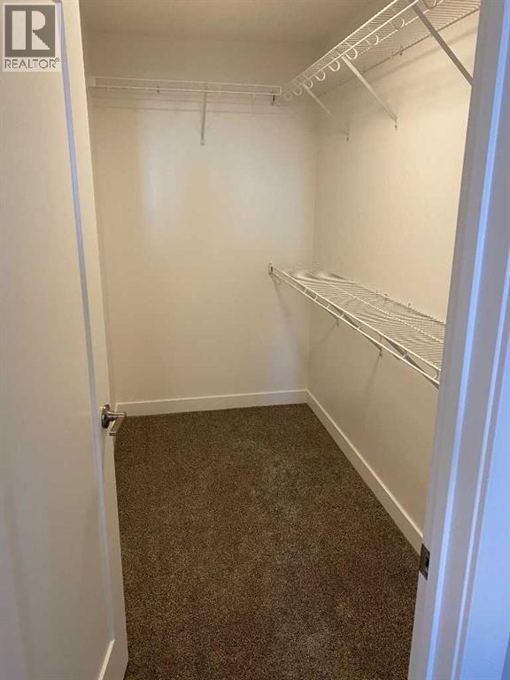 A & B, 25 & 29 Sage Bush Avenue, Taber, Alberta  T1G 0E8 - Photo 18 - A2264292