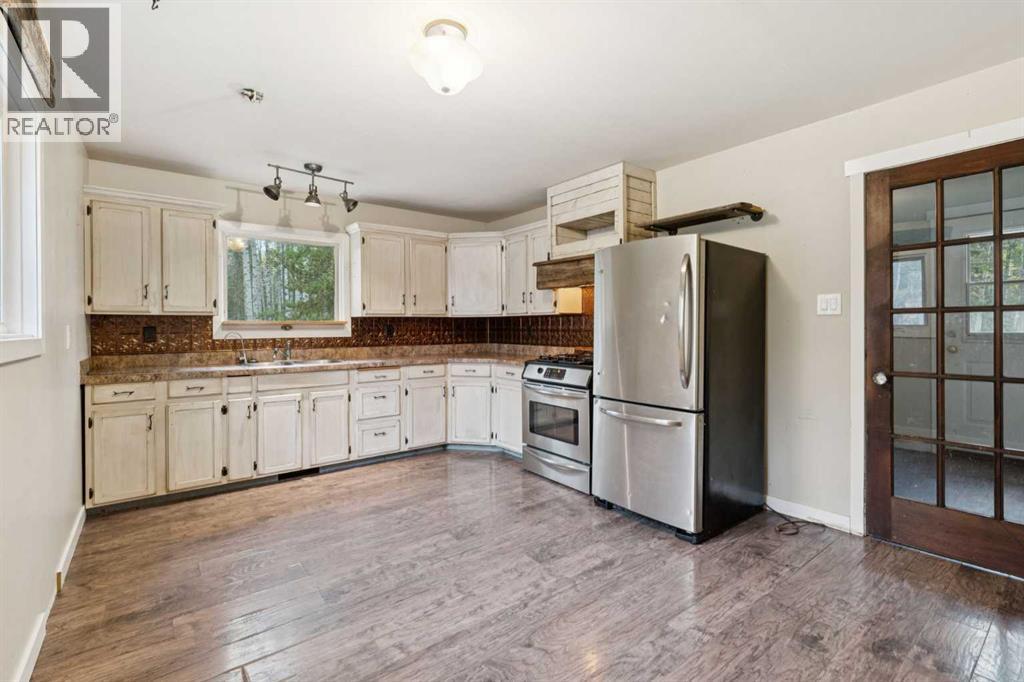 336070 Highway 22 Highway W, Rural Foothills County, Alberta  T0L 0K0 - Photo 9 - A2257267