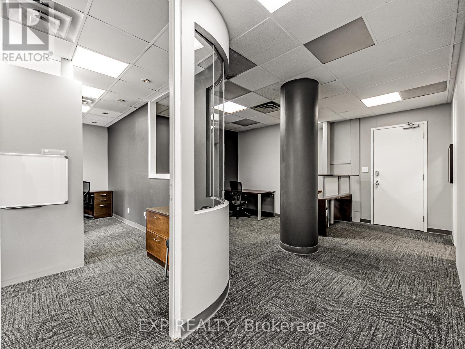 317 - 1033 BAY STREET, Toronto, Ontario