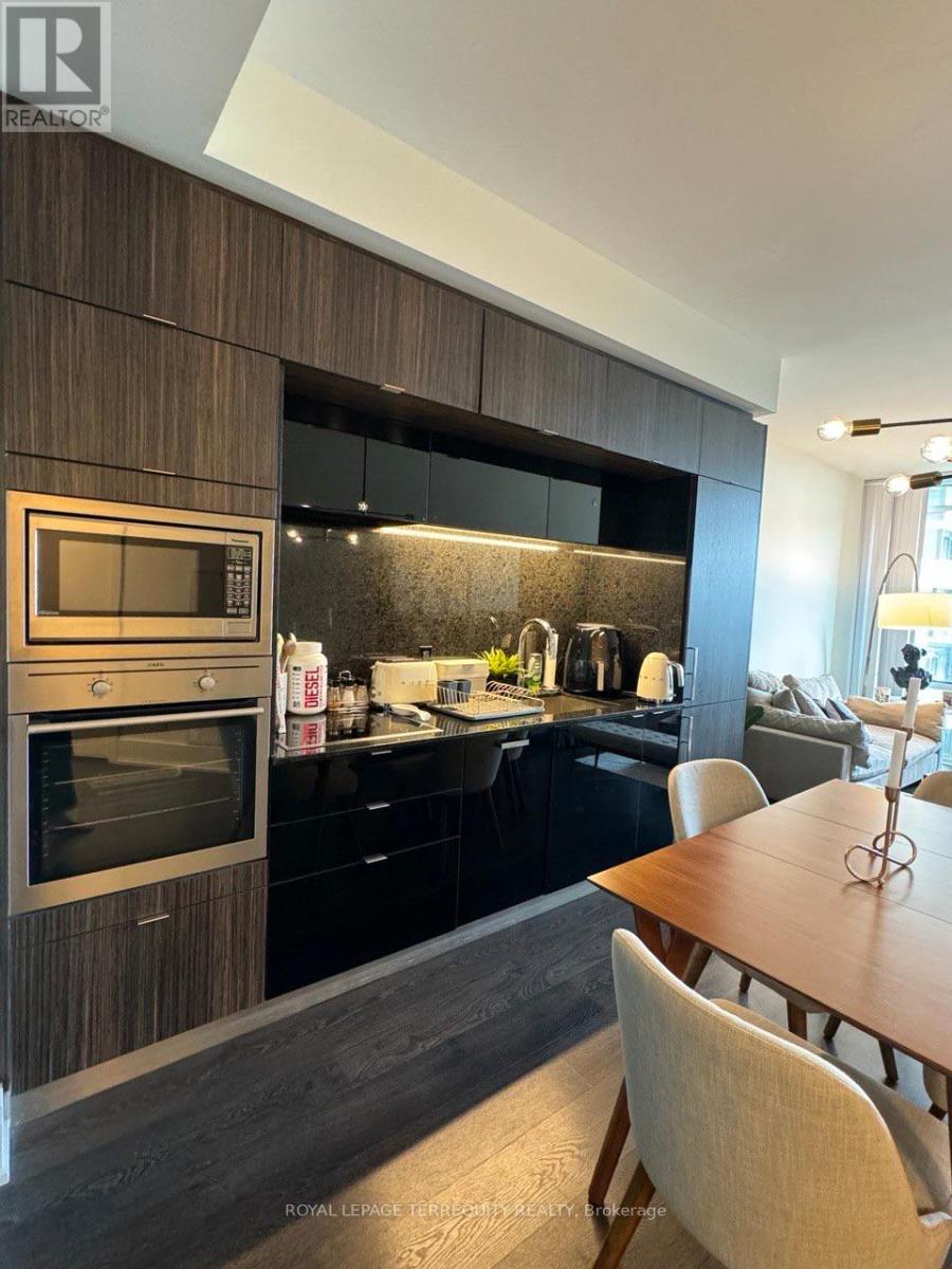 307 - 1 Edgewater Drive, Toronto, Ontario  M5A 0L1 - Photo 23 - C12529126