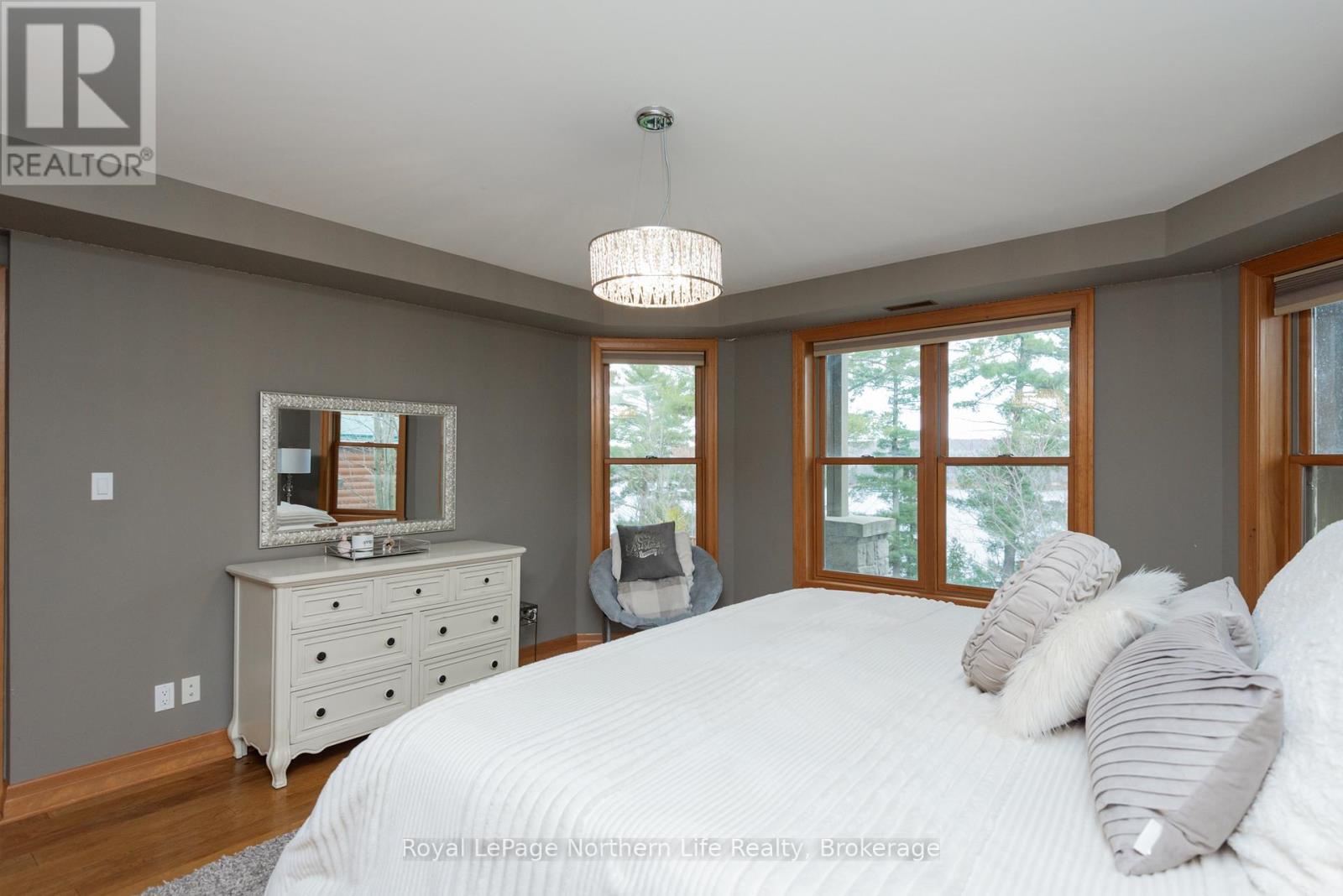 40 Pargeter Drive, East Ferris, Ontario P0H 1B0 - Photo 33 - X12528746