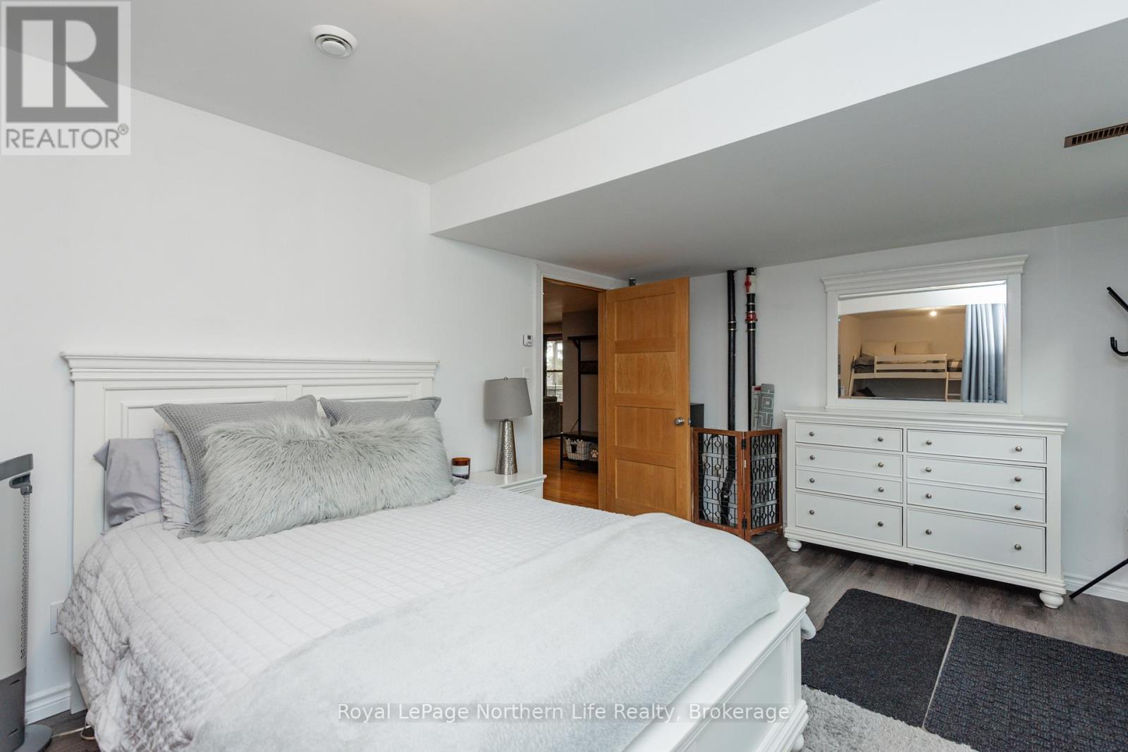 40 Pargeter Drive, East Ferris, Ontario P0H 1B0 - Photo 37 - X12528746