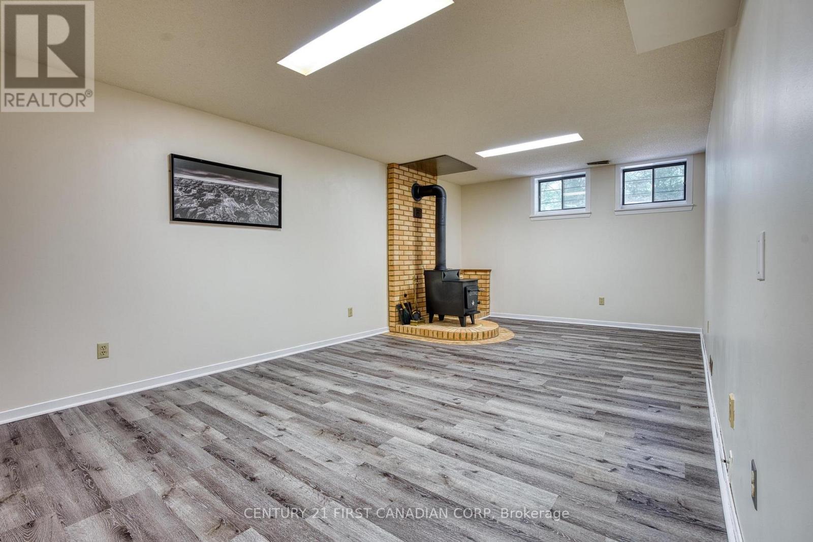 285 Riverside Drive, London North, Ontario  N6H 1G1 - Photo 26 - X12529194