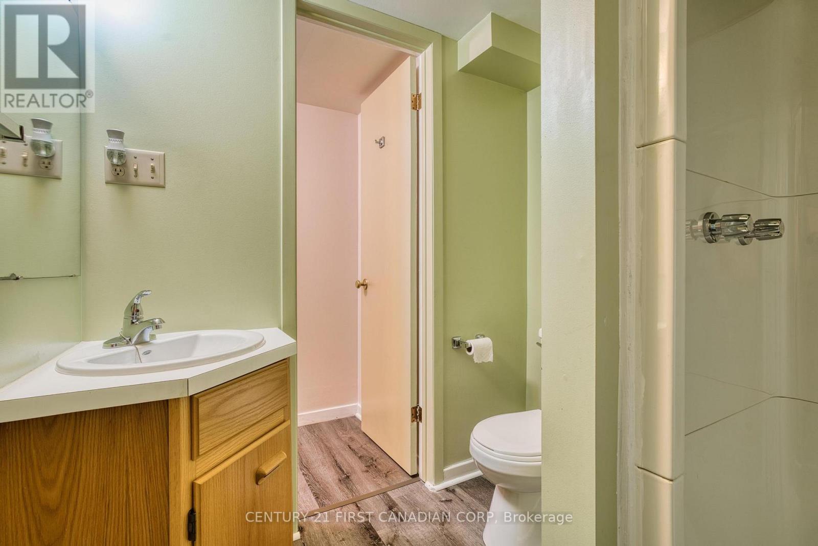 285 Riverside Drive, London North, Ontario  N6H 1G1 - Photo 32 - X12529194