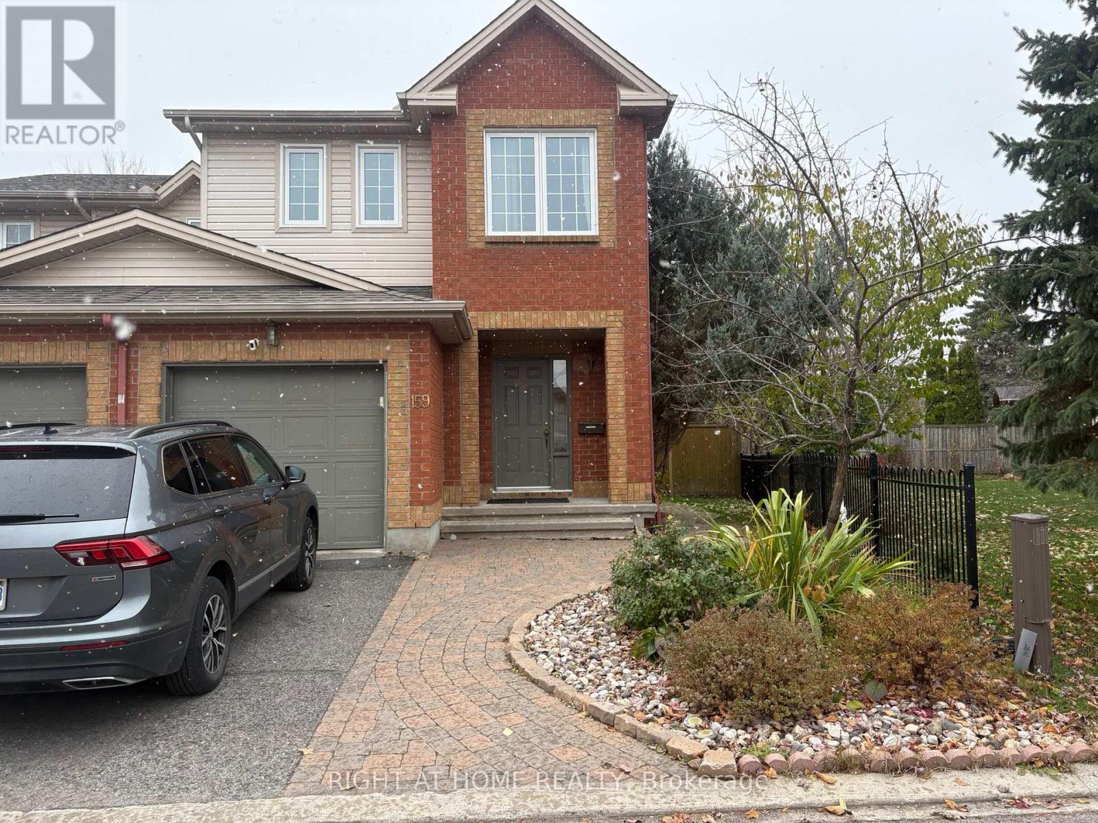 159 KINROSS PRIVATE, Ottawa, Ontario