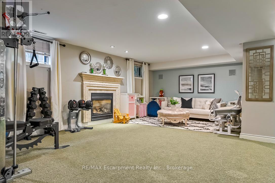 2372 Carrington Place, Oakville, Ontario  L6J 5P4 - Photo 32 - W12529158