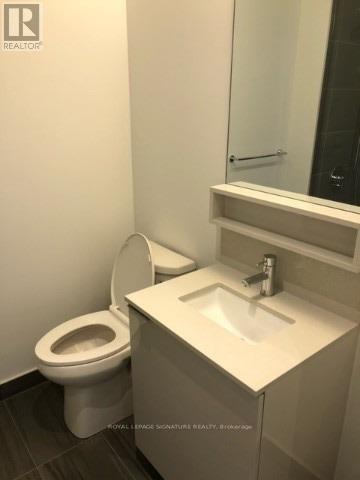 5205 - 5 Buttermill Avenue, Vaughan, Ontario  L4K 0J5 - Photo 5 - N12529066