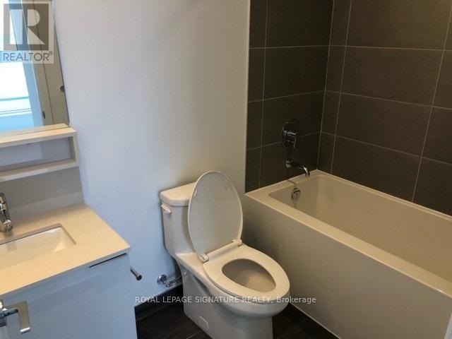 5205 - 5 Buttermill Avenue, Vaughan, Ontario  L4K 0J5 - Photo 6 - N12529066