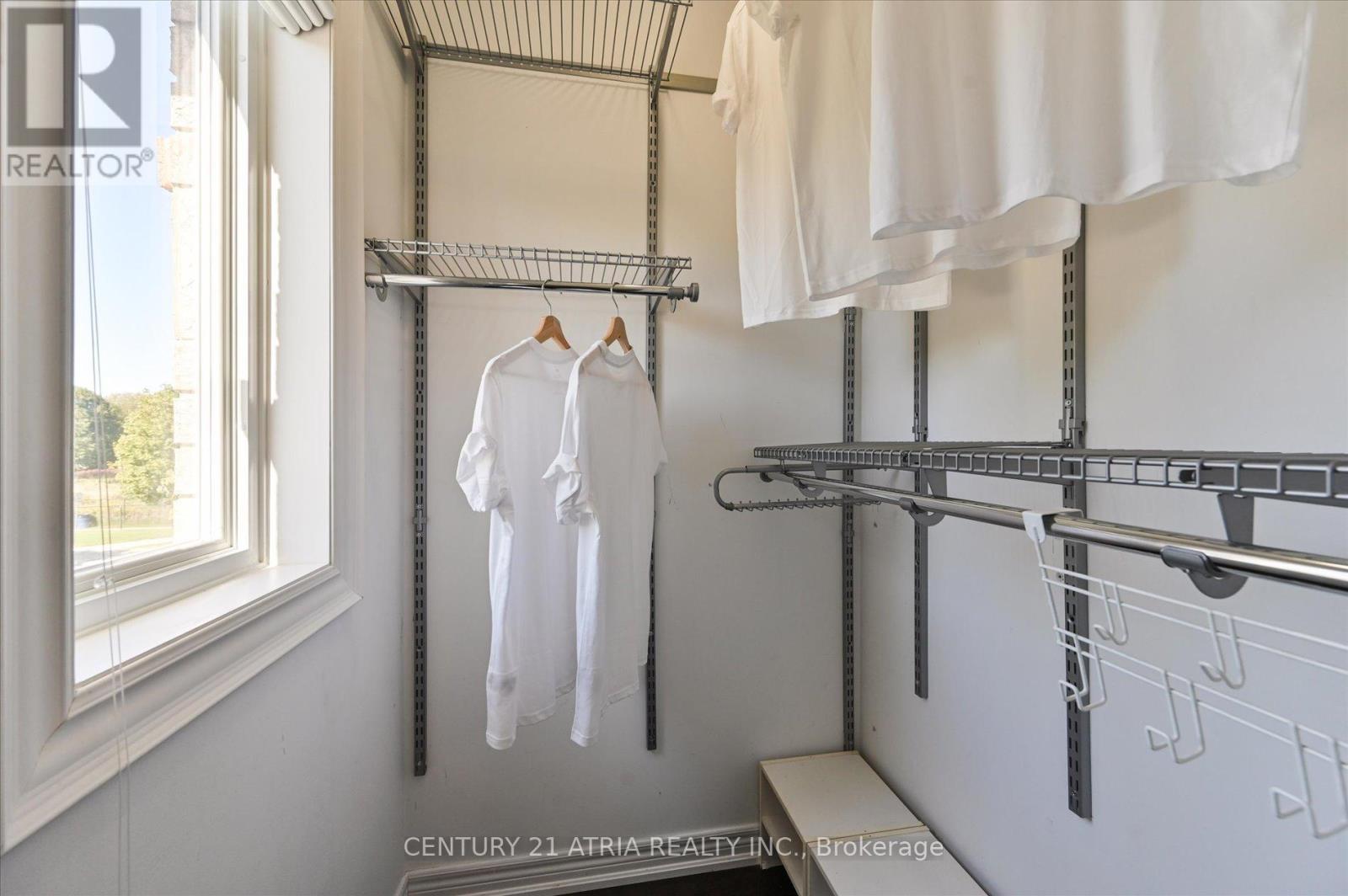 85 Burnaby Drive, Georgina, Ontario  L4P 3Y8 - Photo 19 - N12529072