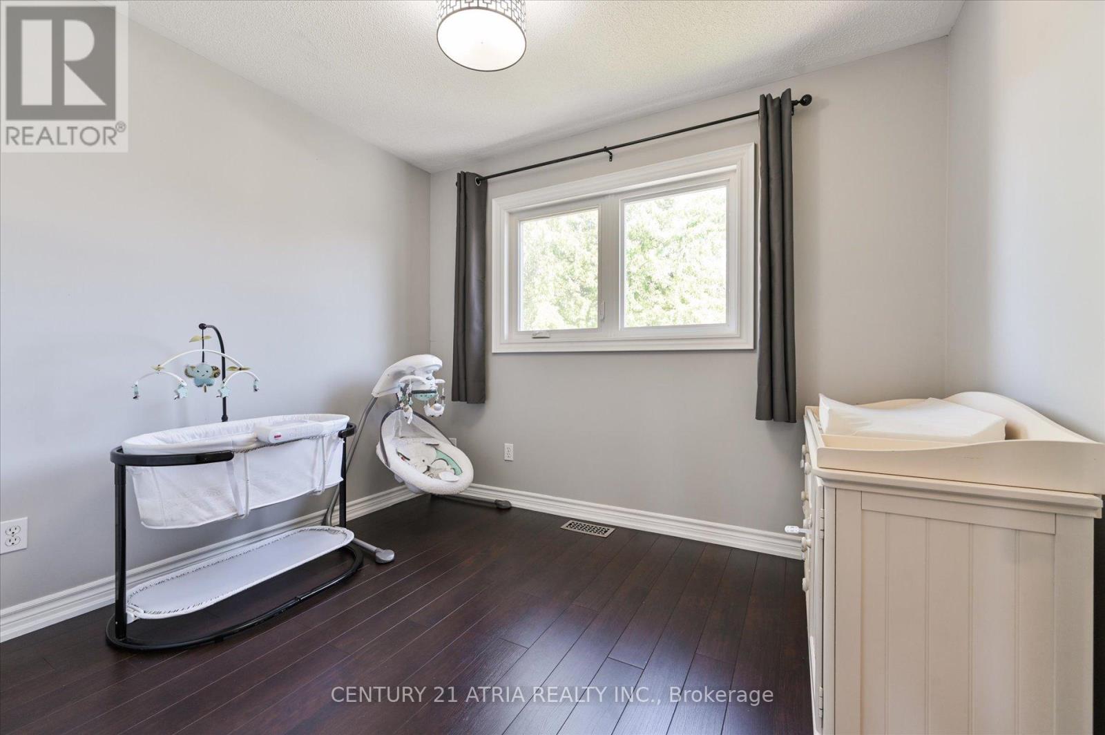 85 Burnaby Drive, Georgina, Ontario  L4P 3Y8 - Photo 22 - N12529072