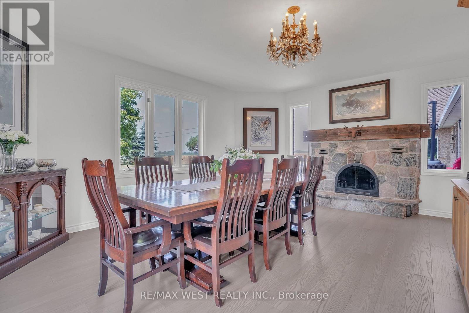 7636 County 1 Road, Adjala-Tosorontio, Ontario  L0G 1W0 - Photo 6 - N12529076