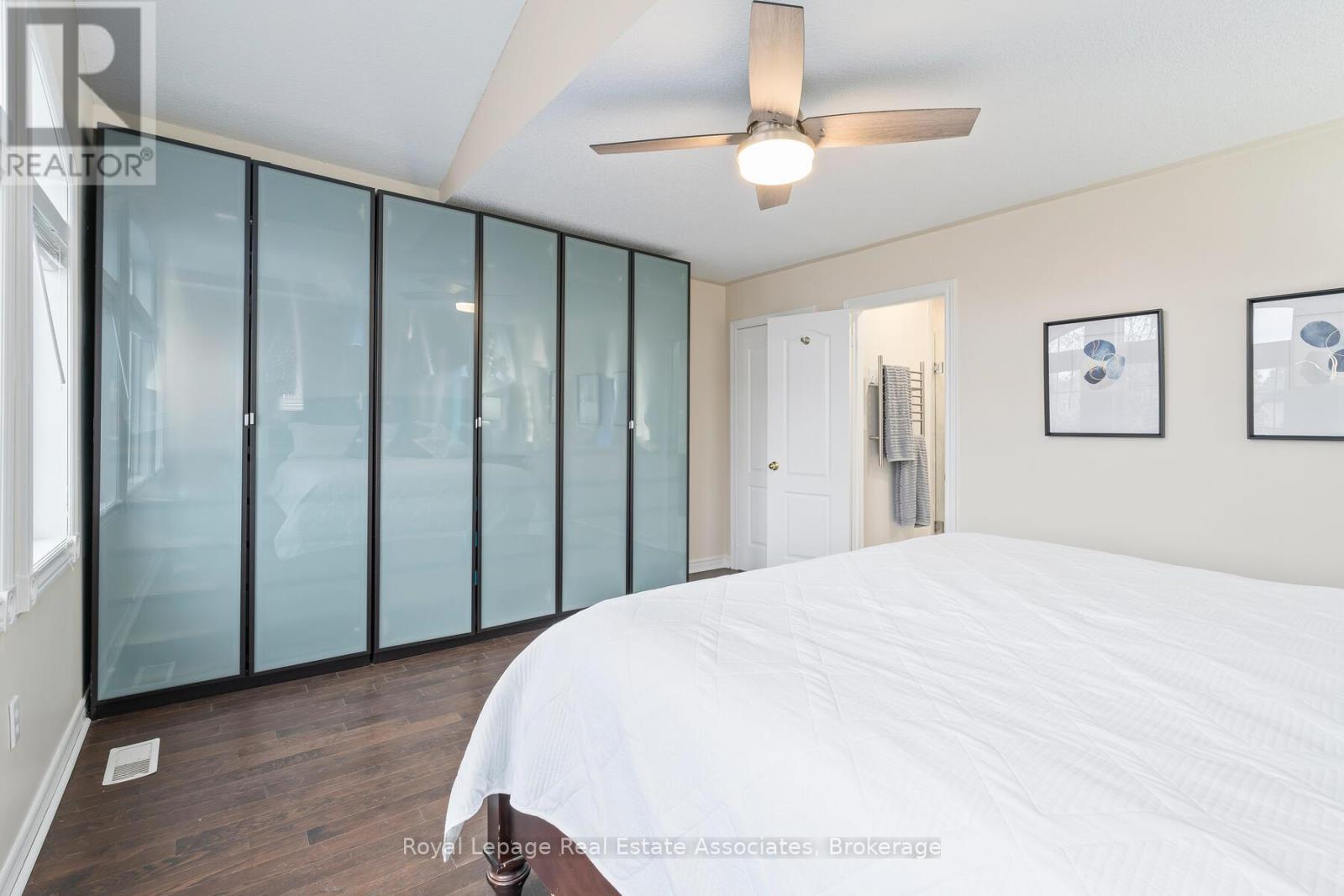 27 Royal Ridge Crescent, Vaughan, Ontario  L6A 2T1 - Photo 21 - N12529130