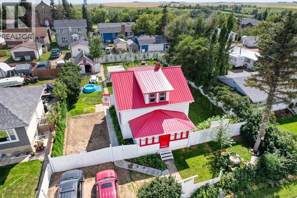 315 Devilder Avenue E, Trochu, Alberta  T0M 2C0 - Photo 4 - A2250092