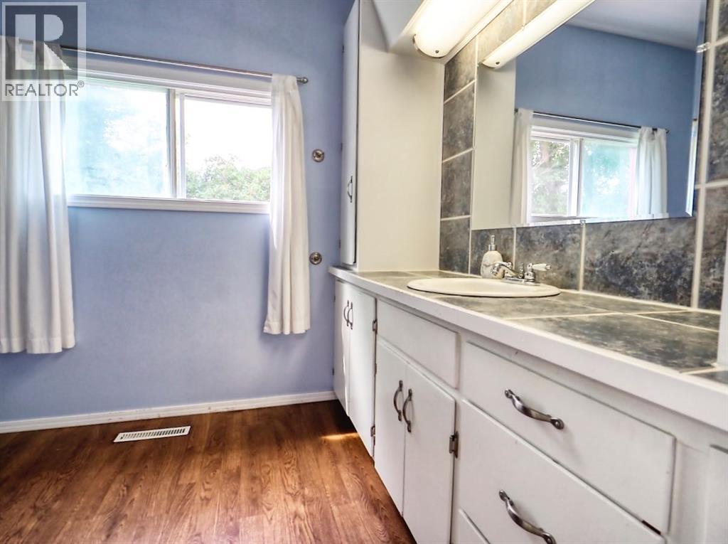 315 Devilder Avenue E, Trochu, Alberta  T0M 2C0 - Photo 25 - A2250092