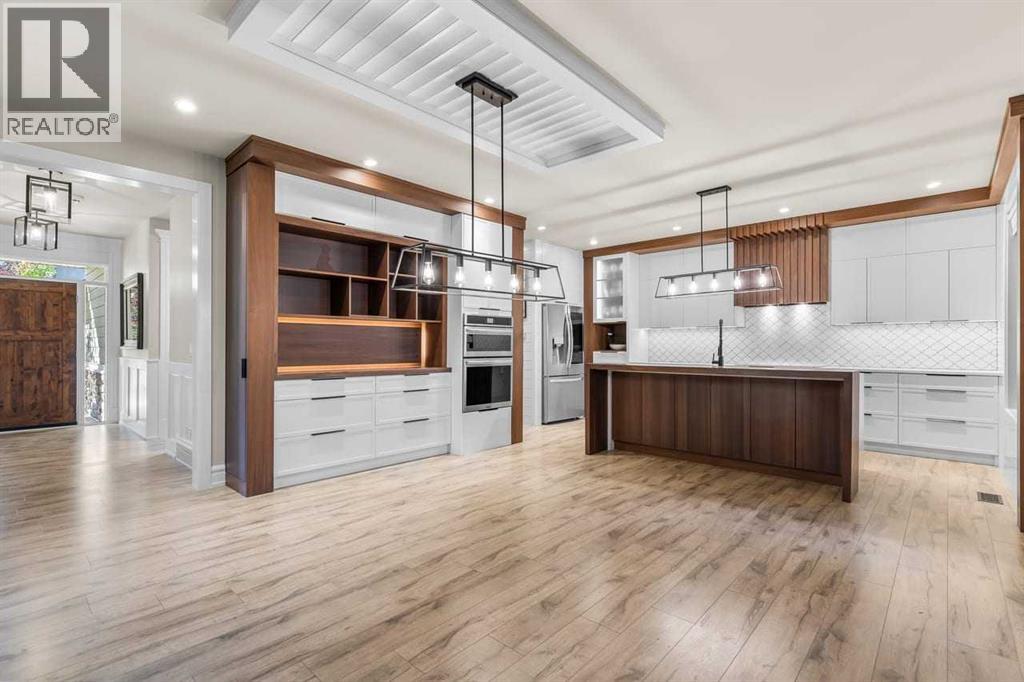 236 Aspen Dale Way Sw, Calgary, Alberta  T3H 0S1 - Photo 7 - A2259988