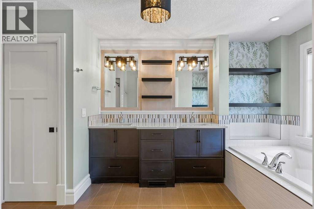 236 Aspen Dale Way Sw, Calgary, Alberta  T3H 0S1 - Photo 28 - A2259988