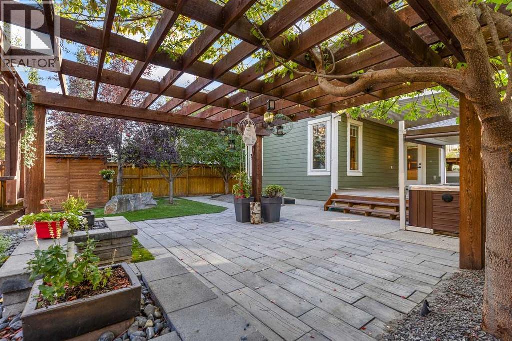 236 Aspen Dale Way Sw, Calgary, Alberta  T3H 0S1 - Photo 47 - A2259988