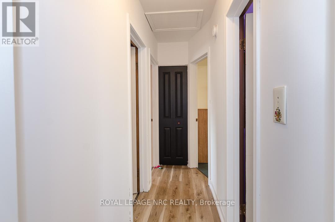 308 Pelham Road, St. Catharines, Ontario  L2S 1Y3 - Photo 15 - X12529164