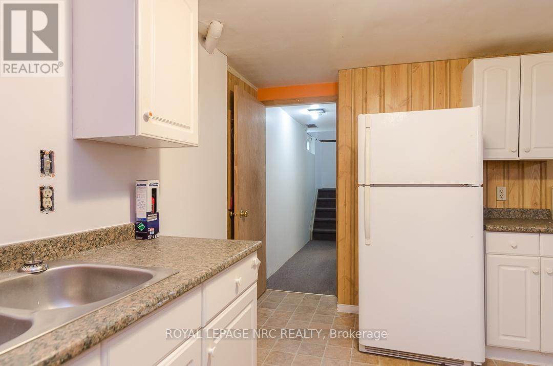 308 Pelham Road, St. Catharines, Ontario  L2S 1Y3 - Photo 25 - X12529164