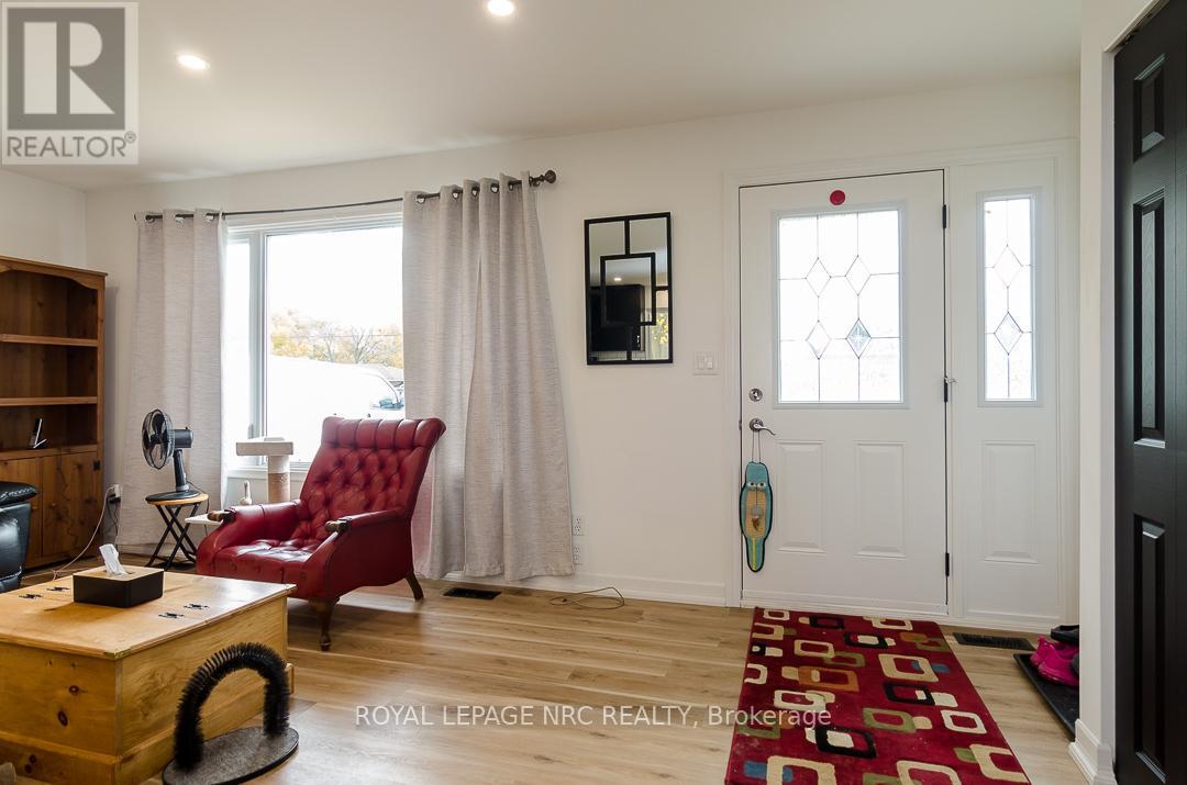 308 Pelham Road, St. Catharines, Ontario  L2S 1Y3 - Photo 7 - X12529164