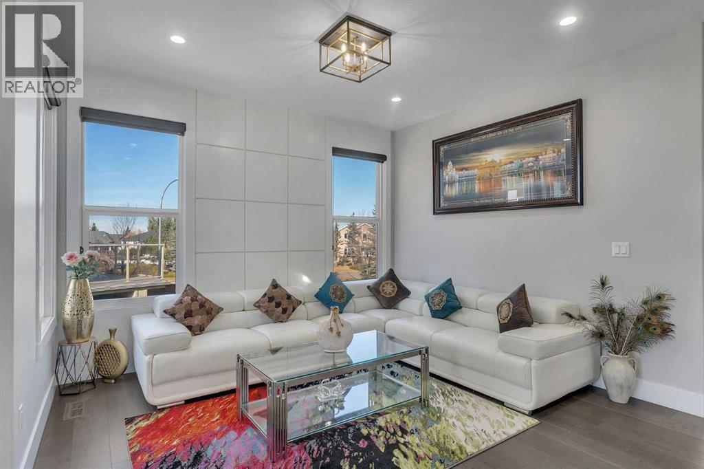 111 Kinniburgh Crescent, Chestermere, Alberta  T1X 1Y1 - Photo 8 - A2266884