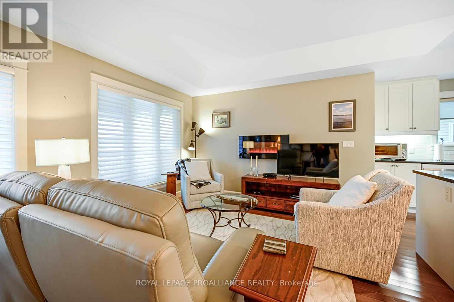 21 Donaldson Court, Brockville, Ontario K6V 7J1 - Photo 11 - X12529268