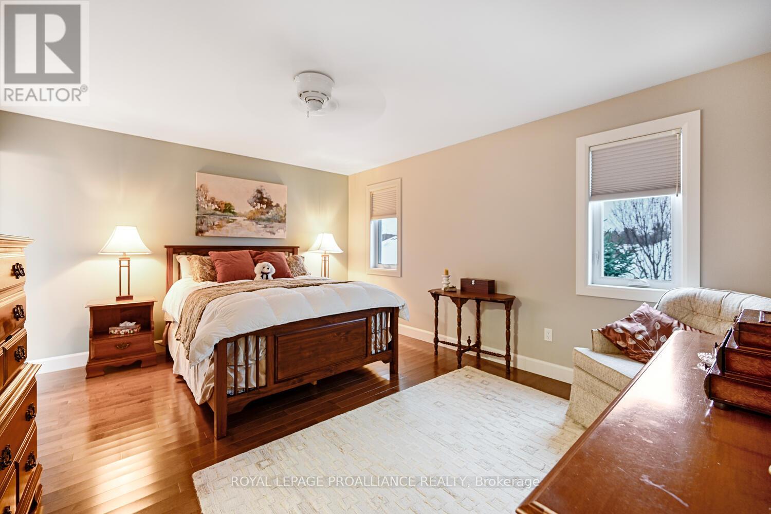 21 Donaldson Court, Brockville, Ontario K6V 7J1 - Photo 21 - X12529268