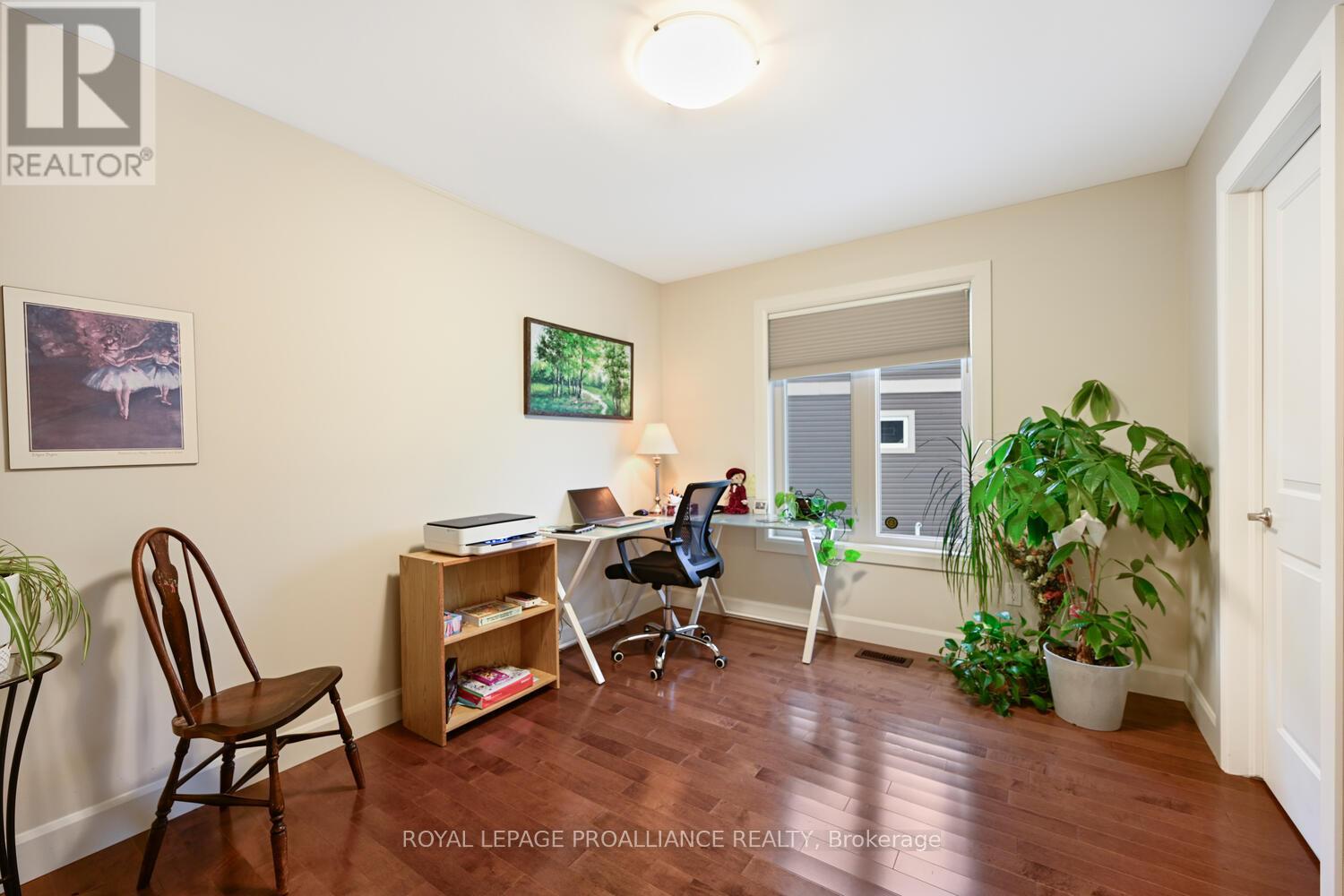 21 Donaldson Court, Brockville, Ontario K6V 7J1 - Photo 27 - X12529268