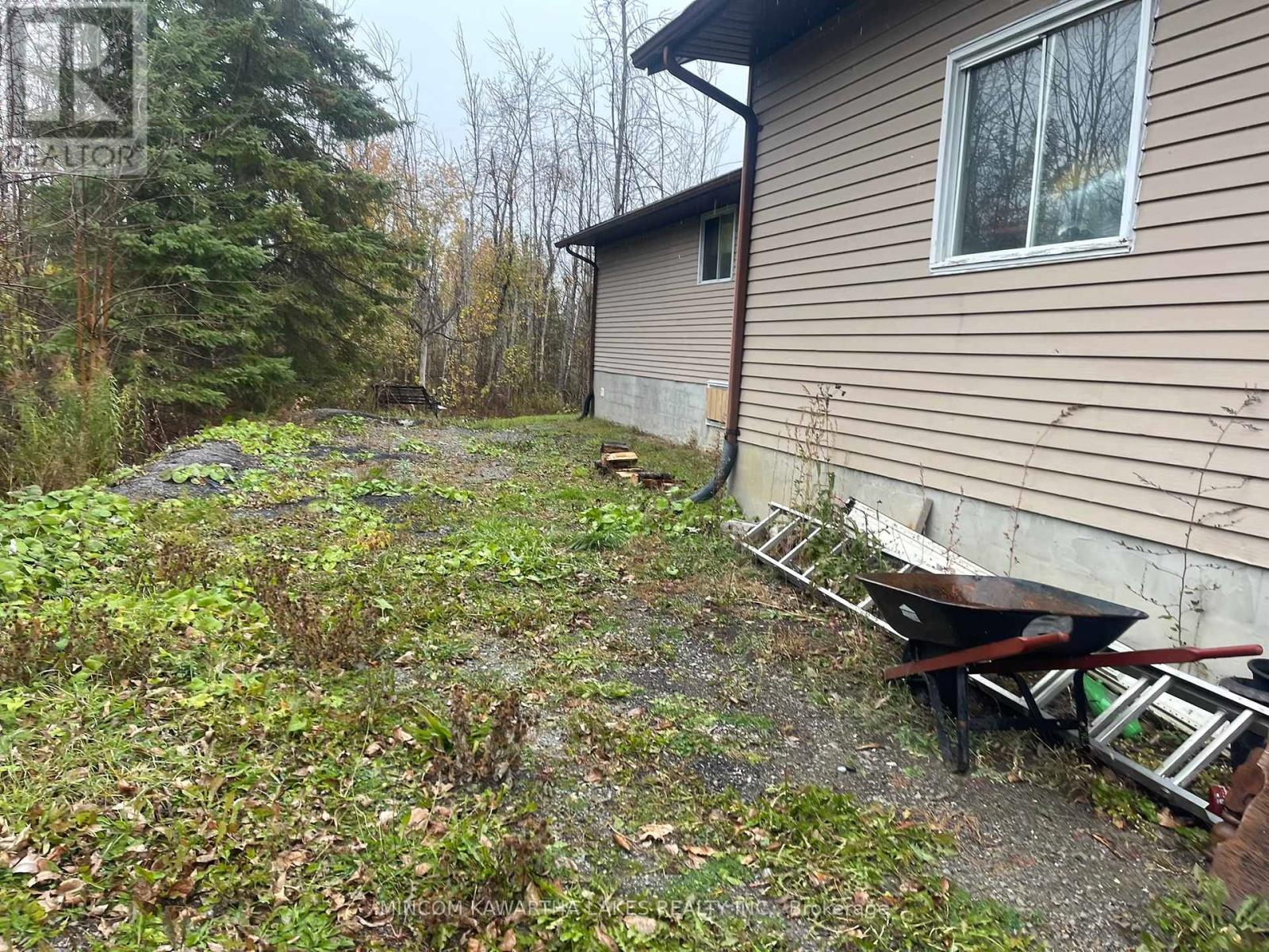 839 Centennial Pk Road, Kawartha Lakes, Ontario  K0M 2B0 - Photo 27 - X12529166