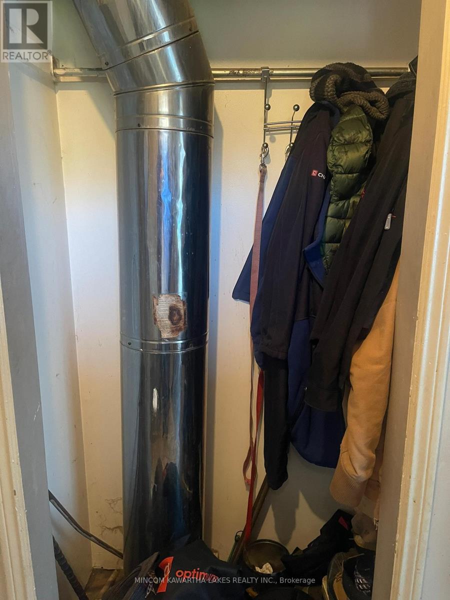 839 Centennial Pk Road, Kawartha Lakes, Ontario  K0M 2B0 - Photo 7 - X12529166