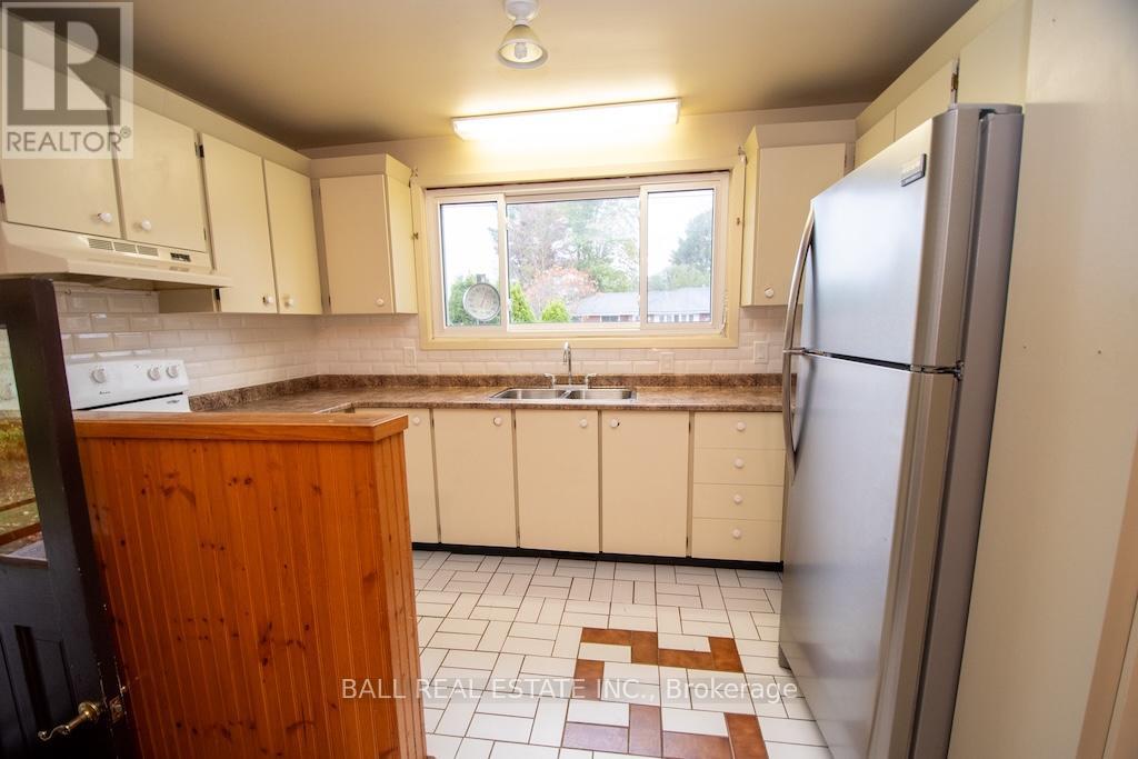 18 Scriven Boulevard, Port Hope, Ontario  L1A 3R2 - Photo 12 - X12529264