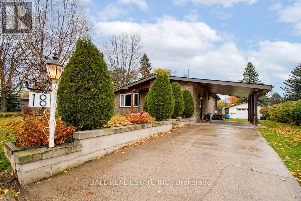 18 Scriven Boulevard, Port Hope, Ontario  L1A 3R2 - Photo 3 - X12529264