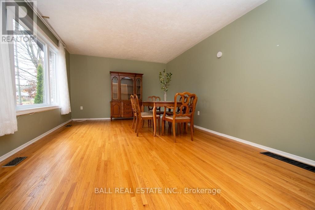 18 Scriven Boulevard, Port Hope, Ontario  L1A 3R2 - Photo 6 - X12529264