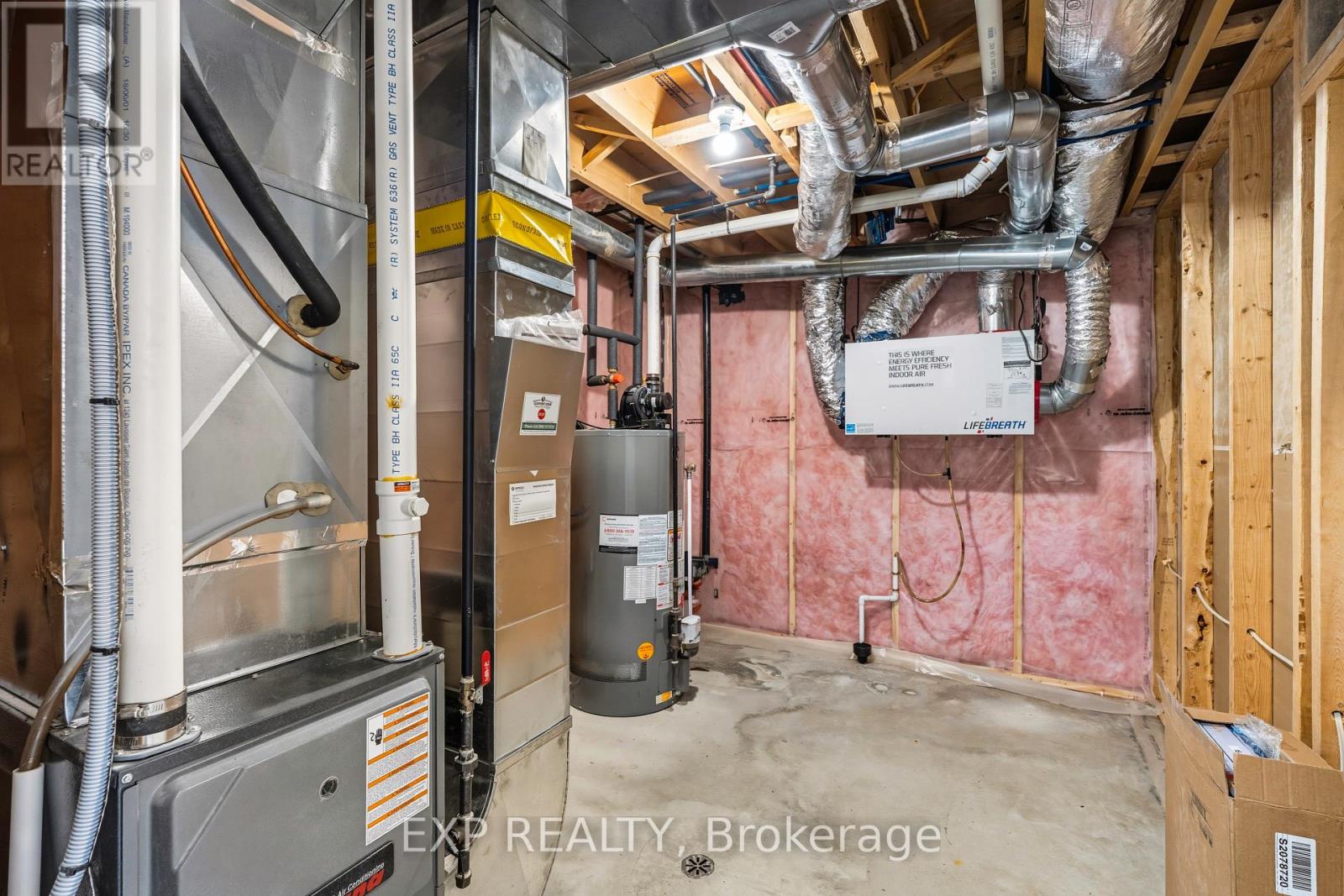 10 Cobblestone Street, Belleville (Belleville Ward), Ontario  K8P 0E4 - Photo 28 - X12529324