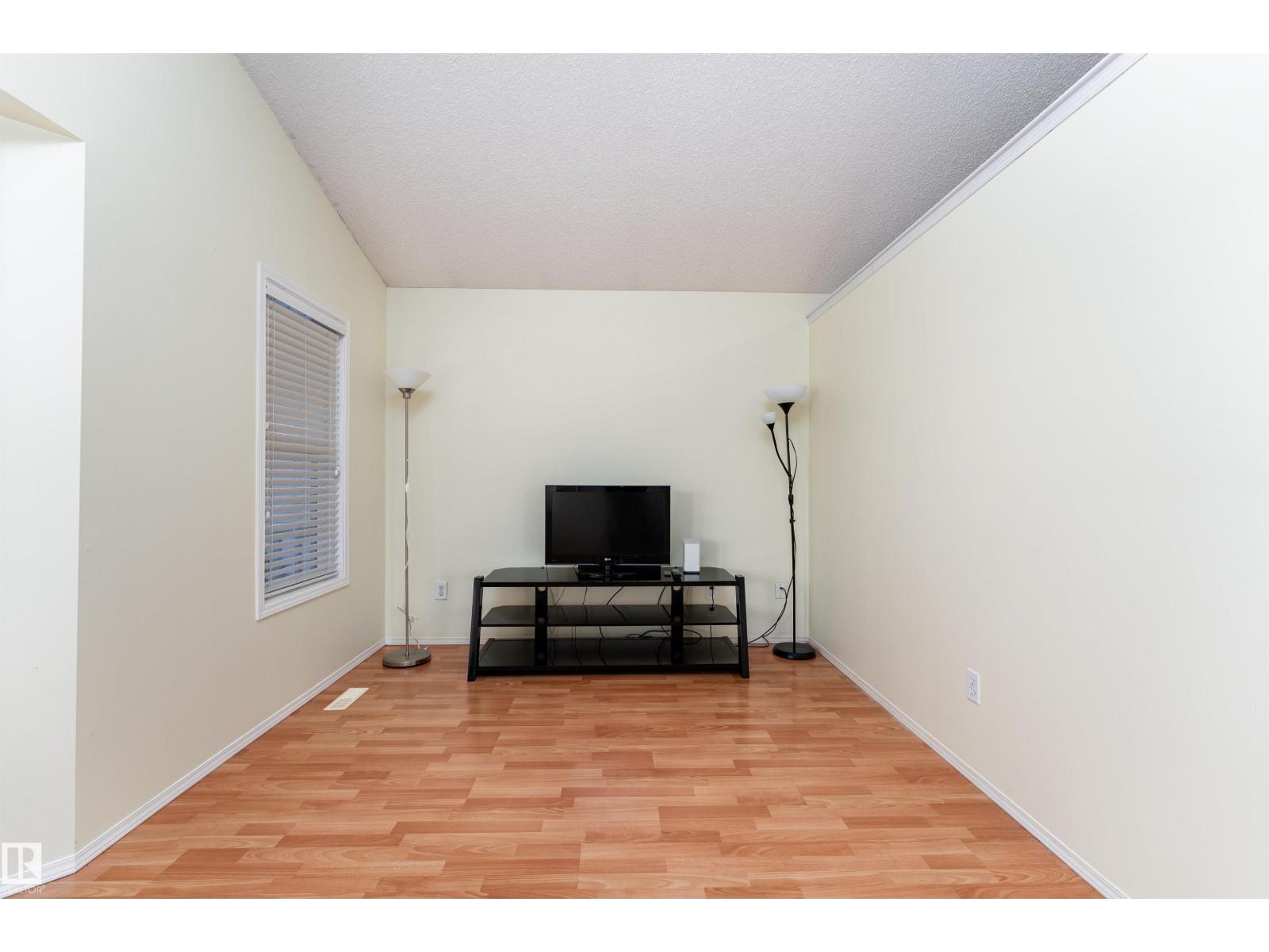 1204 Gillespie Cr Nw, Edmonton, Alberta  T5T 6M5 - Photo 5 - E4465299