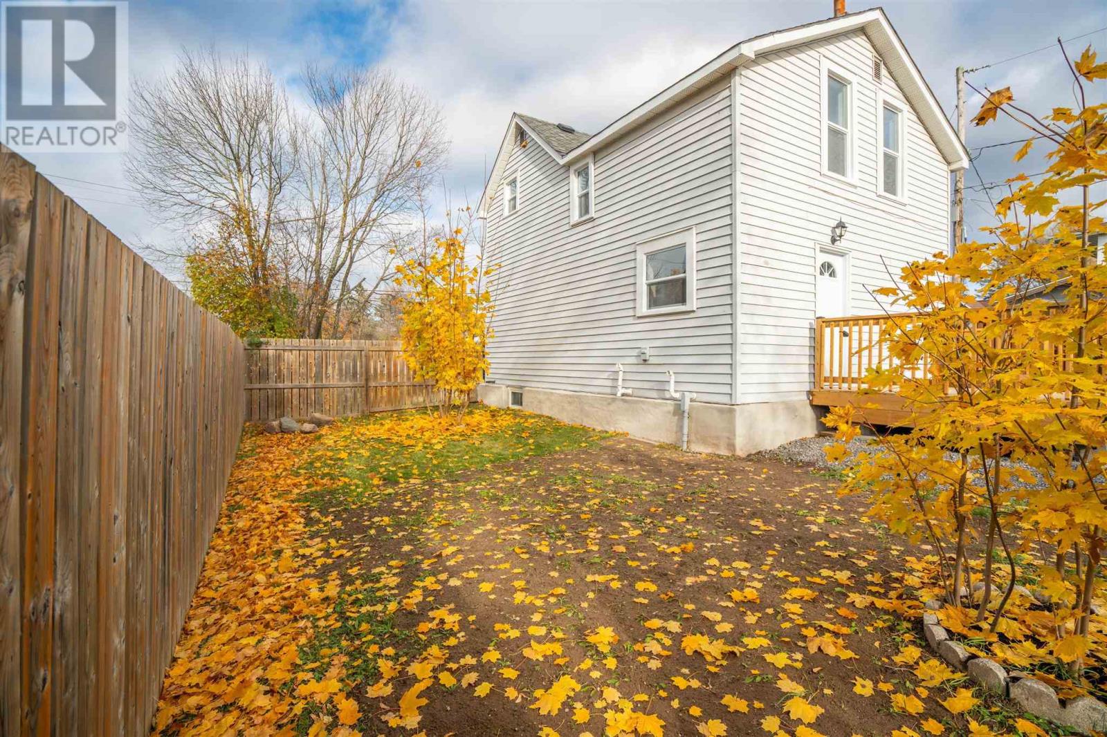 15 St. Georges Ave, Sault Ste. Marie, Ontario  P6C 1B3 - Photo 11 - SM253226